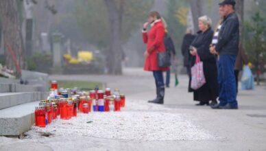 Uhitili dvije žene na Mirogoju zbog krađe. Policija objavila na što treba paziti  na grobljima