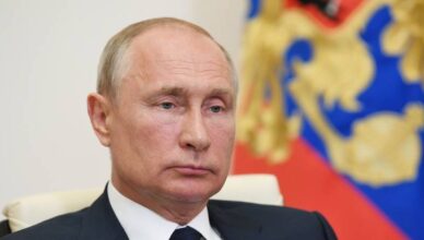 Nakon tri doze cjepiva, Putin je novu dozu primio kroz - nos