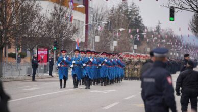 U Banjoj Luci paradom obilježili neustavni praznik, Milorad Dodik poručio kako je RS država