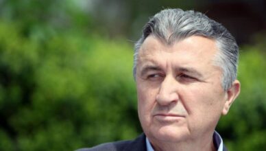 Bivši pomoćnik ministra branitelja Dinko Mikulić dobio četiri godine zatvora zbog mita