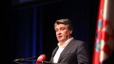 Milanović je posjetio Rijeku: 'Sumnjive javne nabave unište povjerenje građana u vlast'