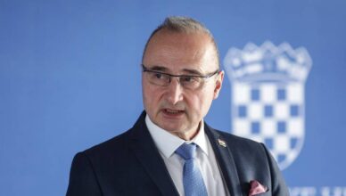 Ministar Grlić Radman pozitivan na koronu: 'Simptomi su blagi'