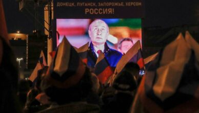 Rusi proslavili aneksiju na trgu u Moskvi, a Putin je poručio: 'Pobijedit ćemo u ovom ratu!'