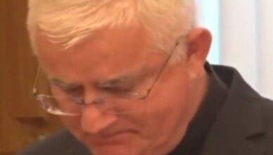 Plakao Uzinić radi žrtve ili radi sebe, njegov istup ipak je važan u borbi protiv pedofilije u Crkvi