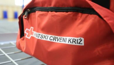 Projektom Crvenog križa 'Tu smo za vas' pomoć će dobiti više od 340 ljudi s područja Osijeka