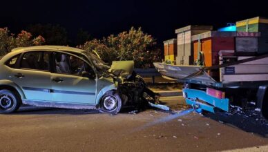 Prometna u Kaštel Sućurcu:  U sudaru osobnog i teretnog vozila ozlijeđena jedna osoba