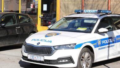 U Karlovačkoj županiji uhvatili osam krijumčara 71 migranta