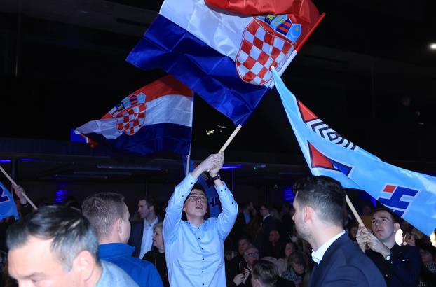 Zagreb: Organizacije gradskih četvrti HDZ-a svečanim skupom obilježile su 34. obljetnicu osnutka