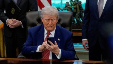 Trump: 'Ne tražim dogovor s EU. Odlučeno je, carine su 50 posto'