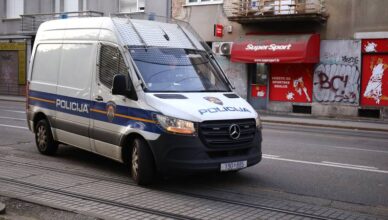 Užas u Zagrebu! Godinama zlostavljao ženu, pronašli mu arsenal oružja i eksploziva