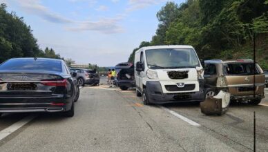 VIDEO Kaos na autocesti kod Graza: Sudjelovala 33 vozila, preko 20 ljudi ozlijeđeno...
