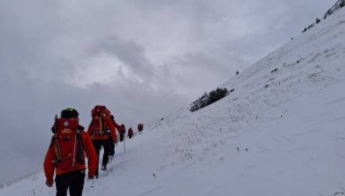 Planinar iz Kaštel Sućurca javio se kući svojima: 'Živ sam'. Traga se za još dva Kaštelanina