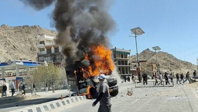 U Indiji u požaru nakon sudara autobusa poginulo 20 ljudi