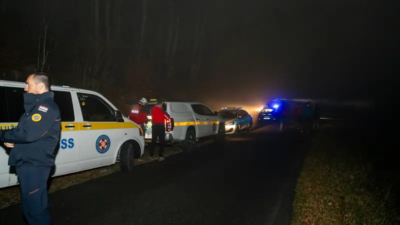 Turski istražitelji stigli su na mjesto pada aviona kod Senja:  'Prikupit će podatke o pilotu...'