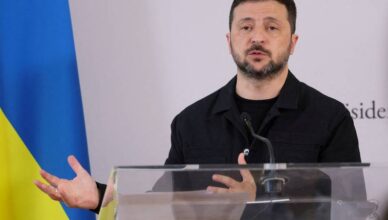 Zelenski najavio besplatna putovanja vlakom i fiksne cijene energenata za građane