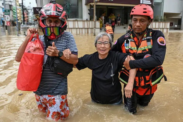 Heavy flooding in southern Thailand