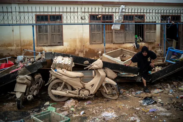 Heavy flooding in southern Thailand