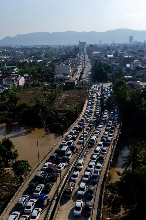 Heavy flooding in southern Thailand