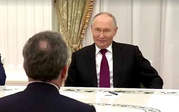 FOTO Putin na sastanku s Amerikancima ne skida osmijeh s lica. Ranije se obratio Europi...