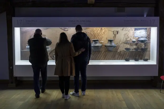 Osijek: U Tvrđi u muzeju Slavonije i Arheološkom muzeju obilježena Noć muzeja