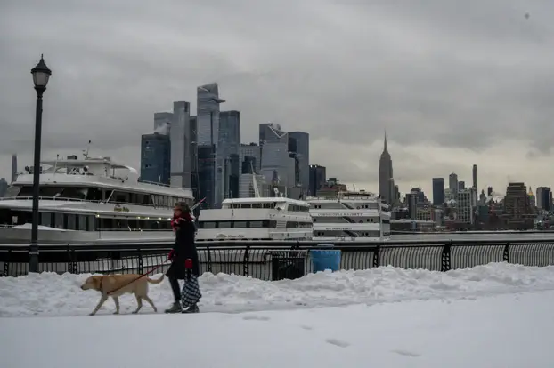 Major winter storm spreads across a large swath of the United States